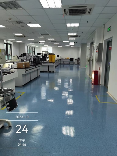 PVC地面清洗打蜡