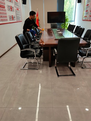 木制办公家具清洁保养